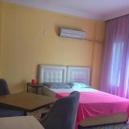 Apeas Hotel